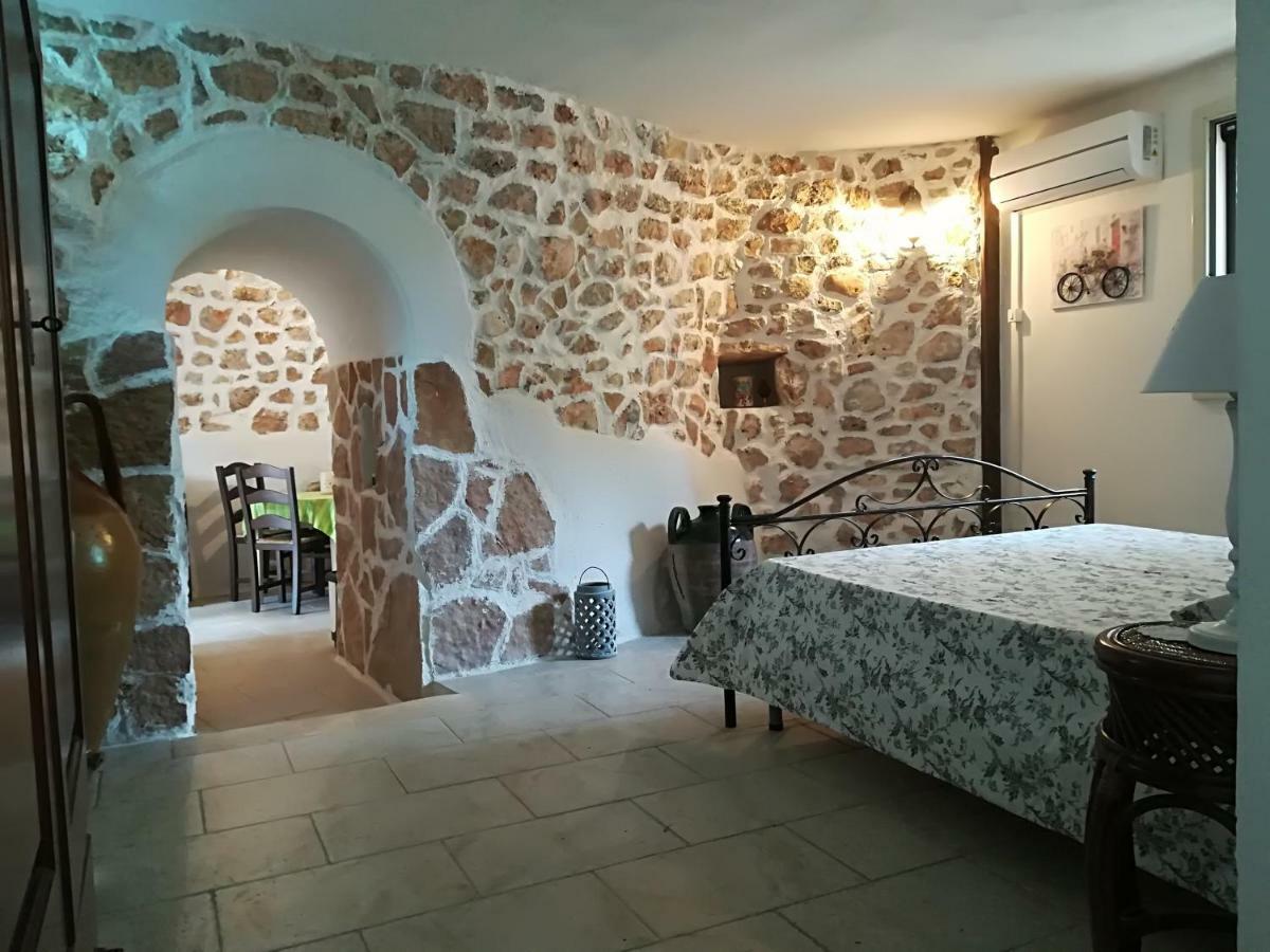 Trullo Alessandro E Villa Raffaela San Vito dei Normanni Εξωτερικό φωτογραφία